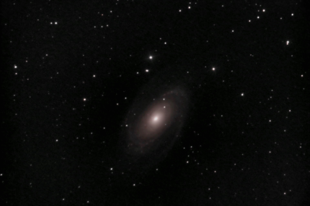 Bodesche Galaxie (M 81) im UMa
